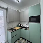 Luxury House Riviera アパート サンレモ