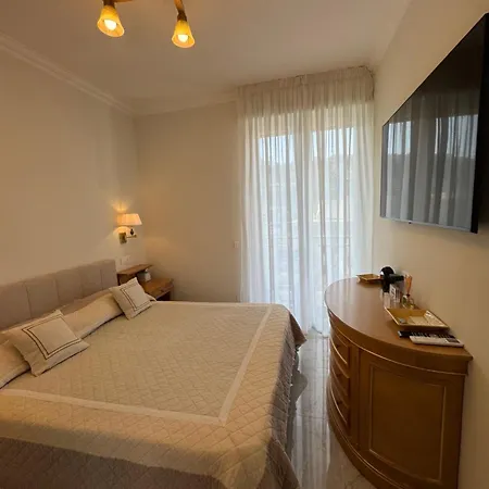 Luxury House Riviera *