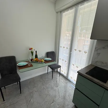 Luxury House Riviera Apartmán *
